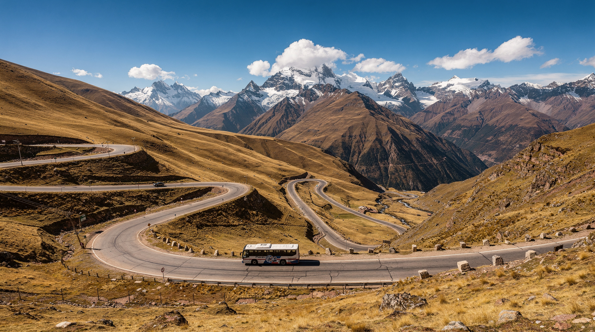 Táxis, caixas multibanco e dinheiro em Cusco — o que precisa de saber — Táxis sem identificação em Cusco cobram a mais. Use inDrive ou Uber. ATMs na Av.