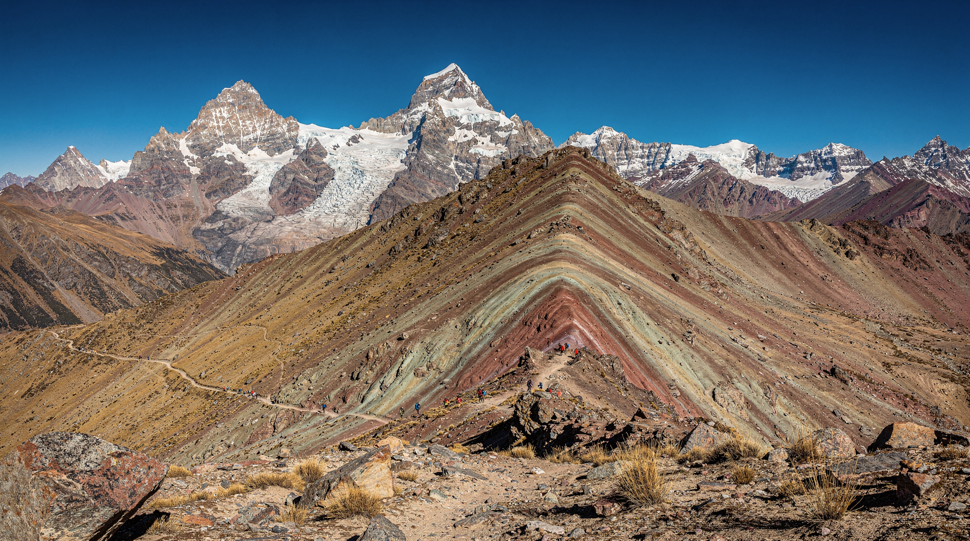Palccoyo Rainbow Mountain tour: tour review — An honest review of the Palccoyo Rainbow Mountain day trip from Cusco: easier wa